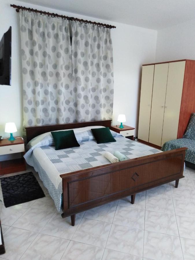 With A Parking Space - 6985 Appartement