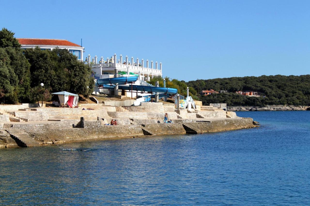 Apartments With A Parking Space Pula - 6985 Apartment Pula