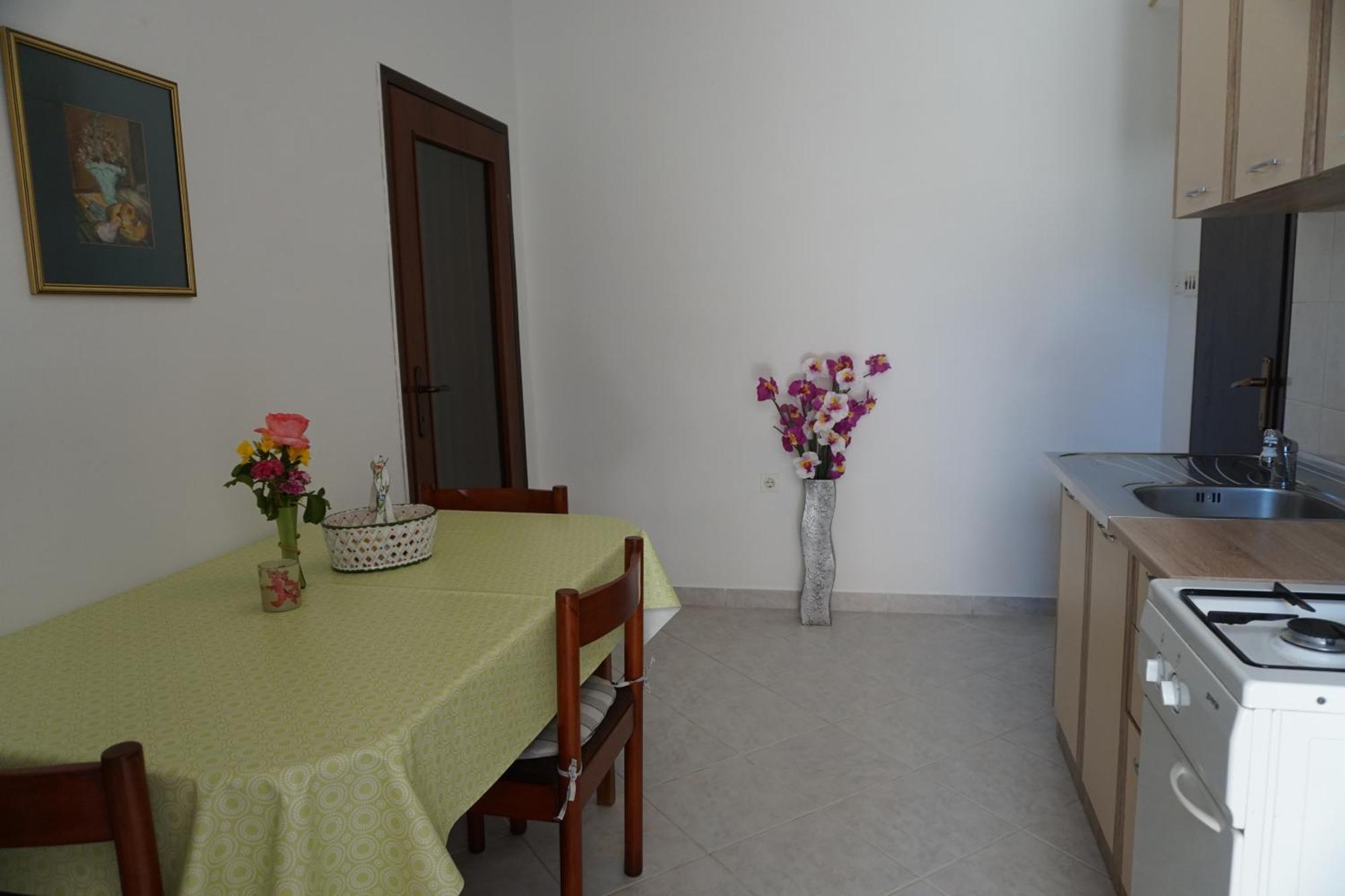Apartments With A Parking Space Pula - 6985